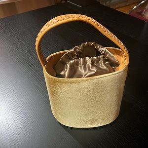 Free people bucket bag